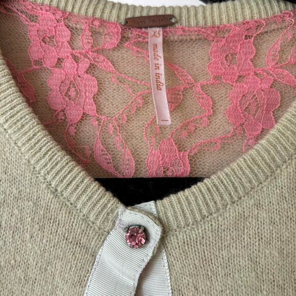 Free People Light Green and Pink Cropped Cardigan Women’s XS Preppy Femme - Picture 5 of 8